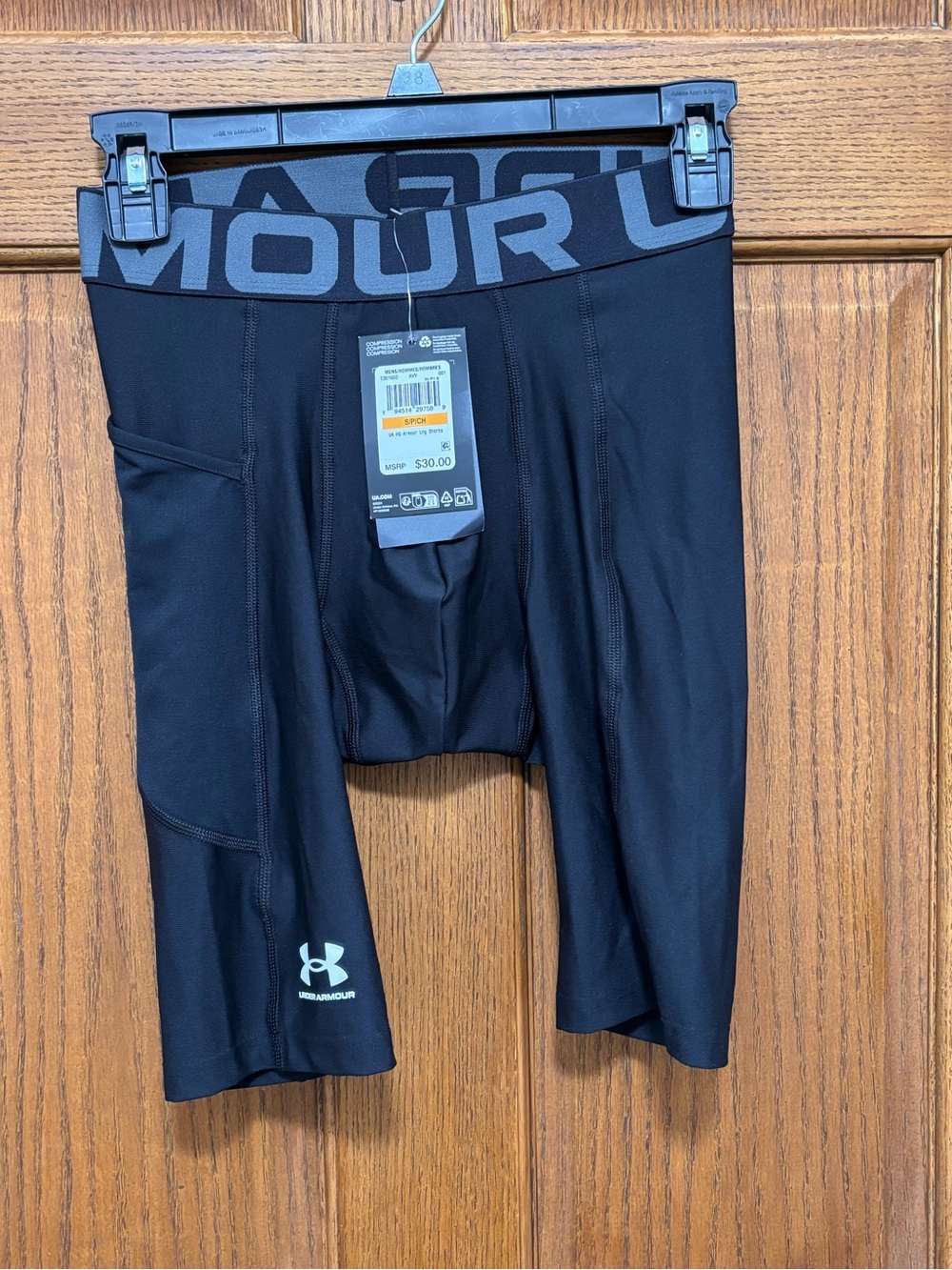 Under Armour Men’s Black Heatgear Athletic Compression Long Shorts. Sz S.